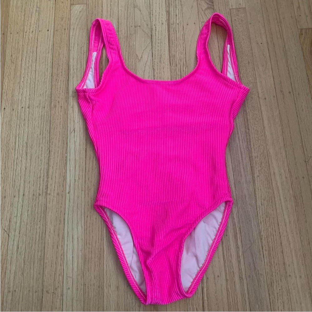 Vintage Pink Jantzen swimsuit - Size 6 - NWOT